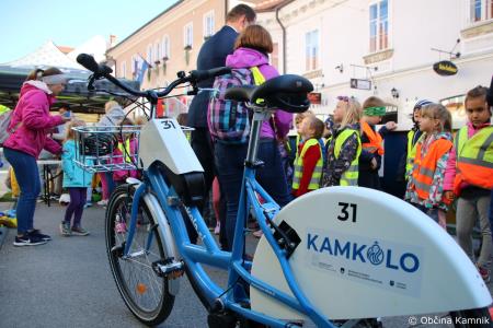 Tudi otroci kamniških šol in vrtcev so bili danes trajnostno povezavi  (50)